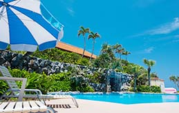 アウトドアプール（夏季のみ）