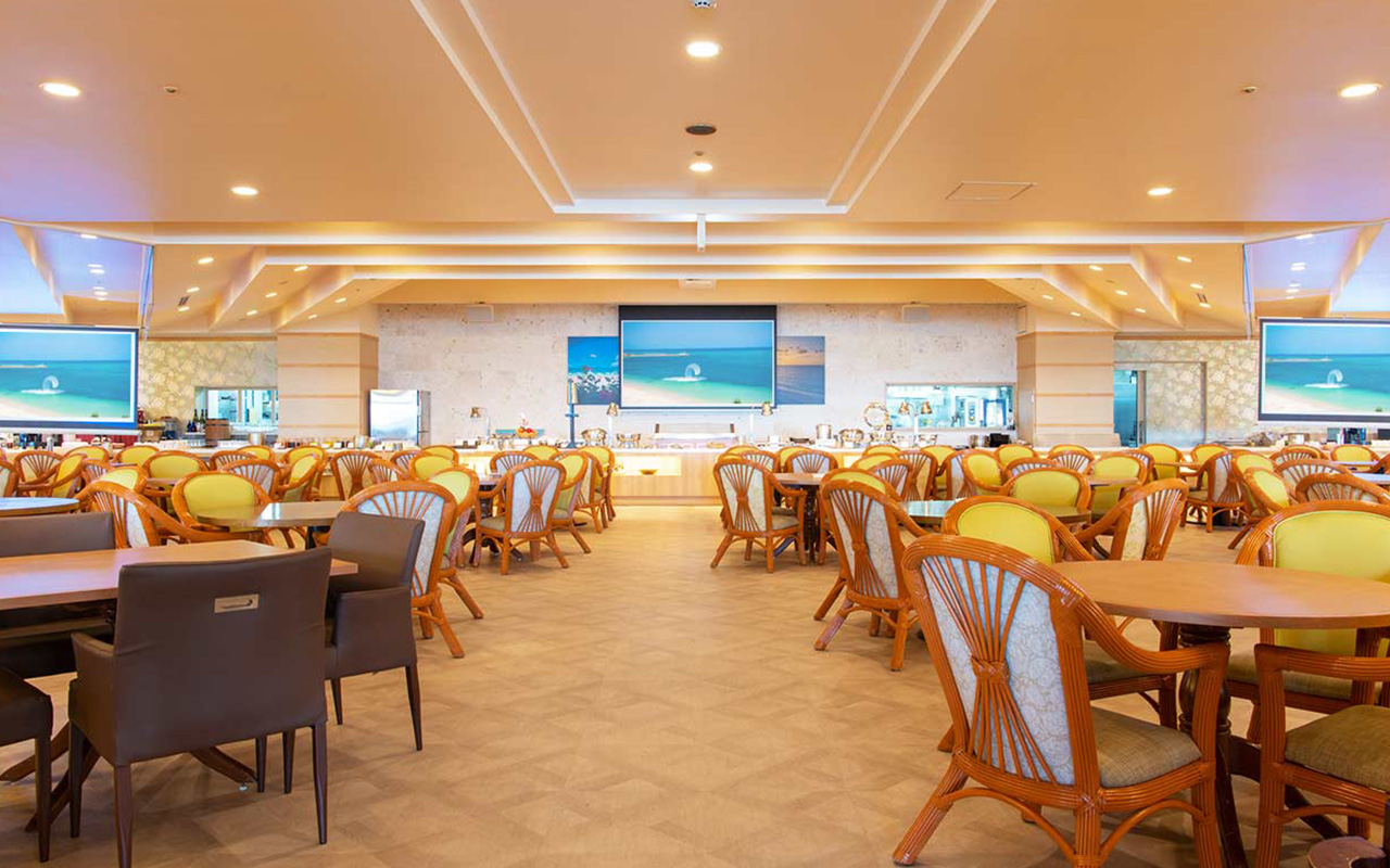 シーサイドレストラン「谷茶ベイ」