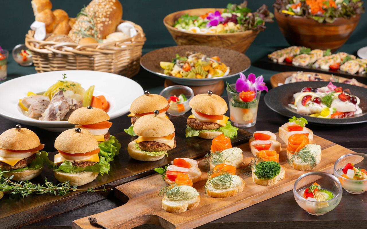 レストランダイニングの様子