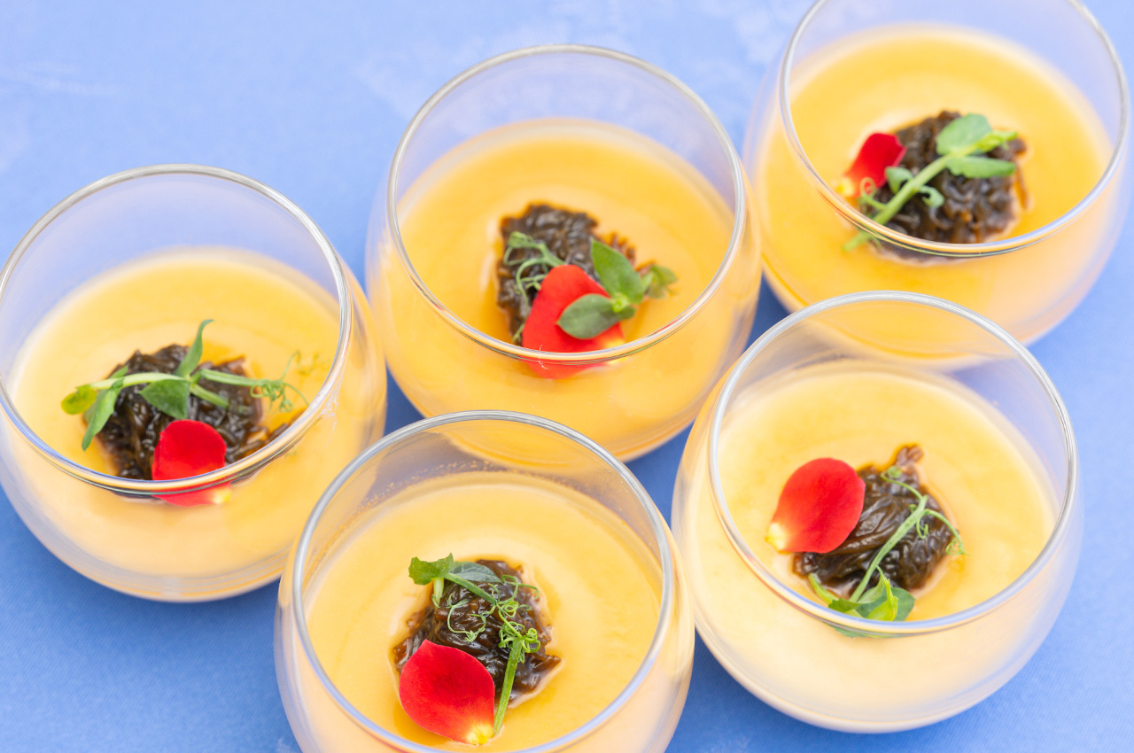 恩納村もずくとカリフラワーのムース