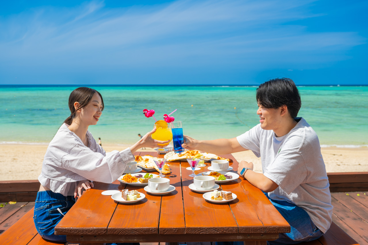 沖縄 恩納村 リザンで洋食ビュッフェ！食べ放題！カジュアルダイニング ブルーラグーン