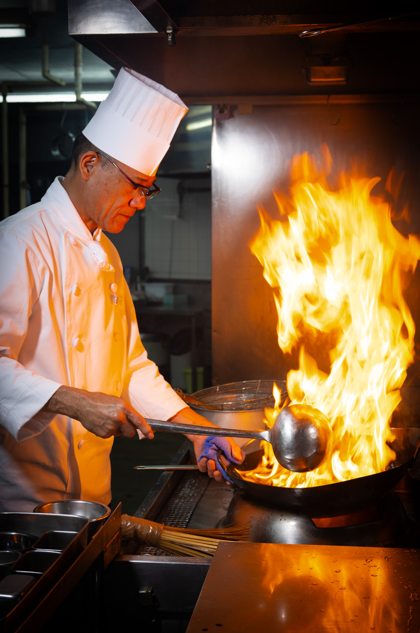 新料理長 比嘉 洋