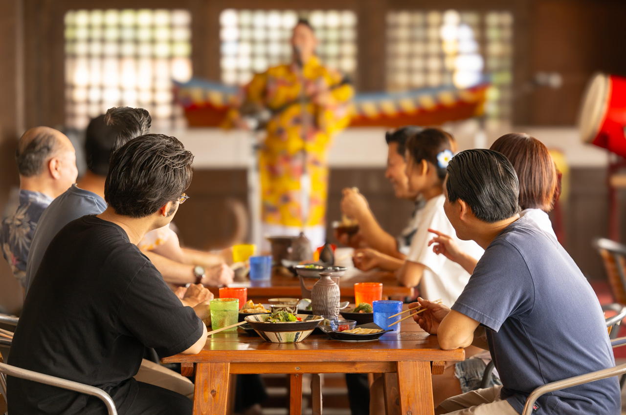 海辺の居酒屋 島唄