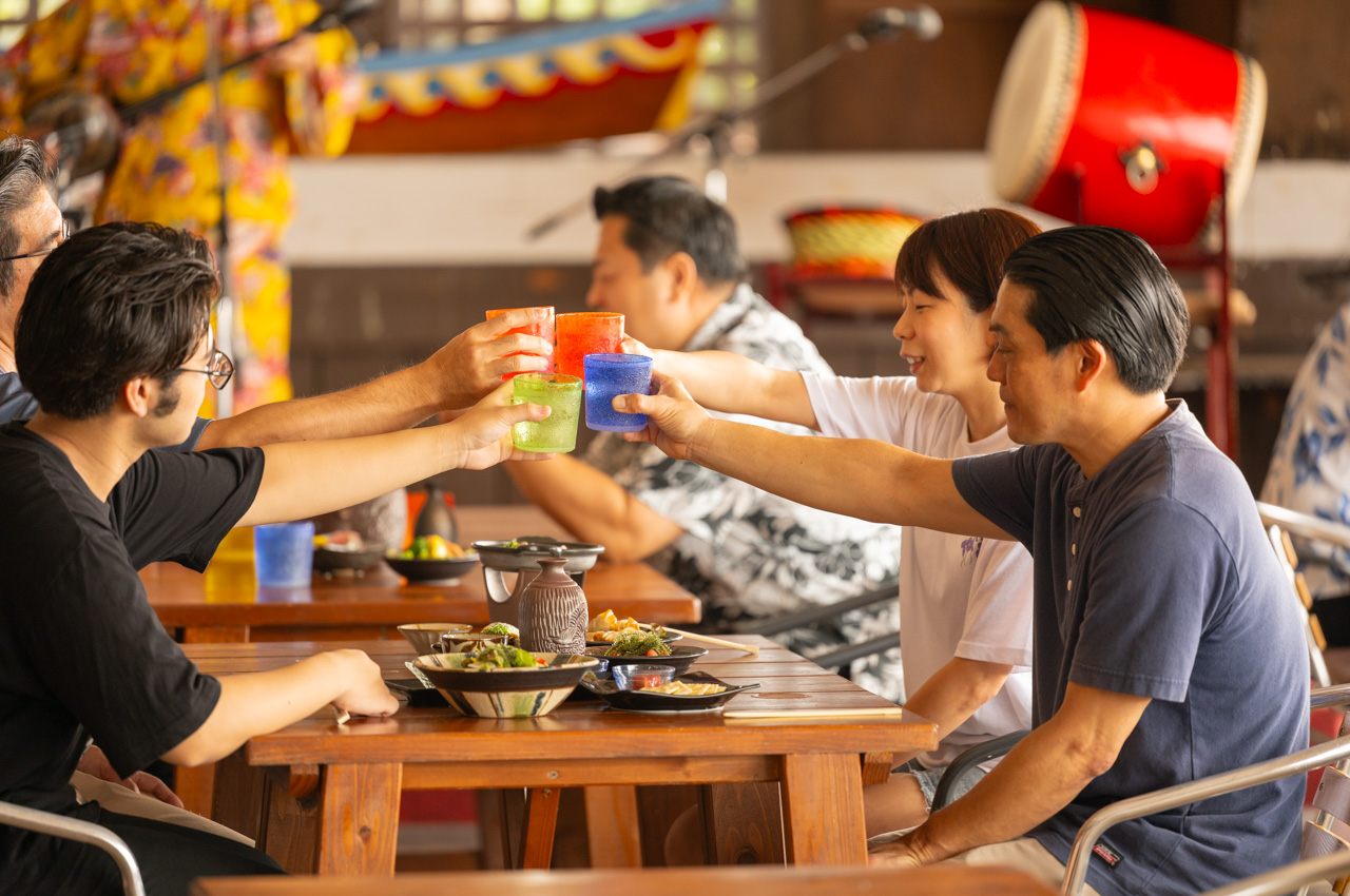 海辺の居酒屋 島唄