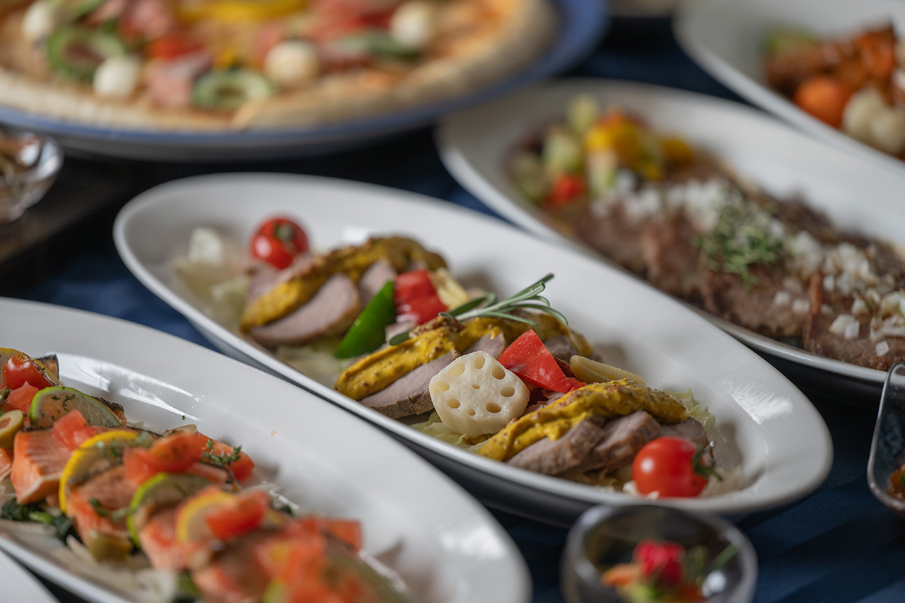 シーサイドレストラン 谷茶ベイ 洋食・中華・琉球ディナービュッフェ