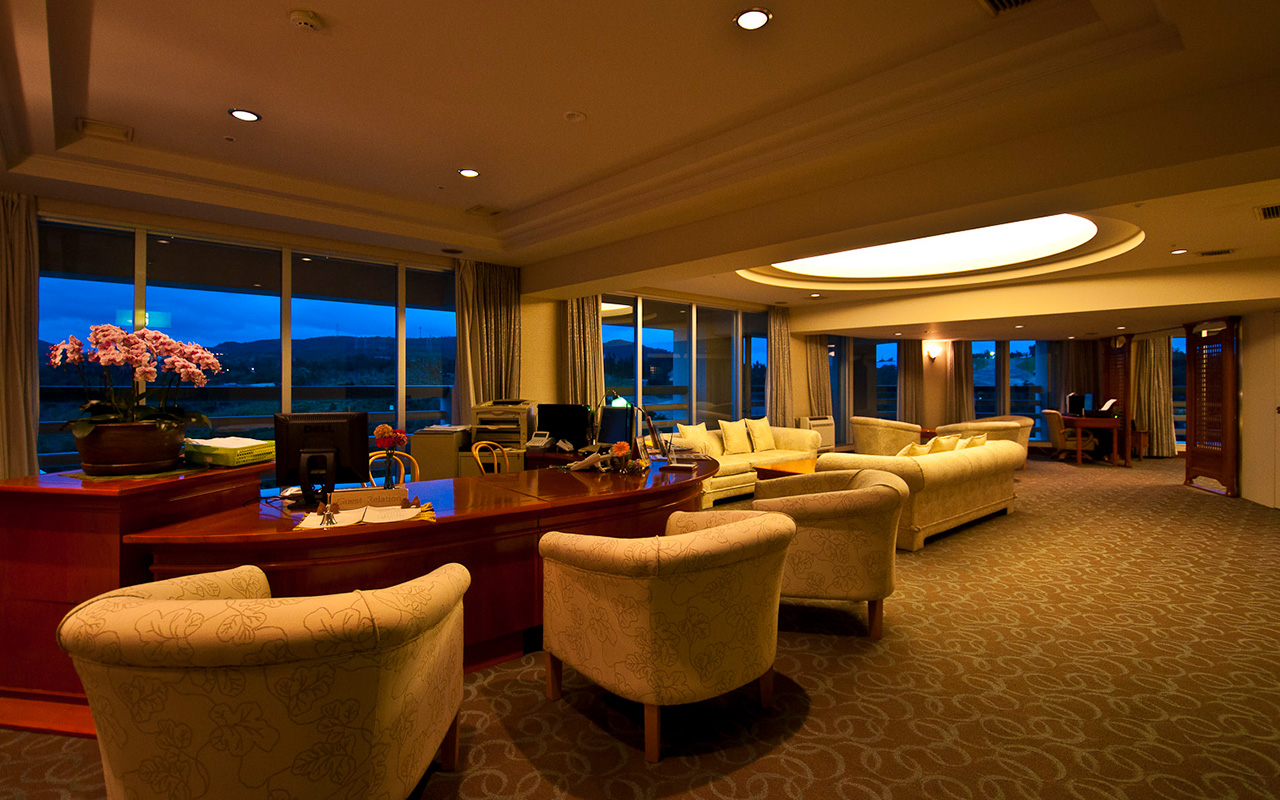 ロイヤルフロア